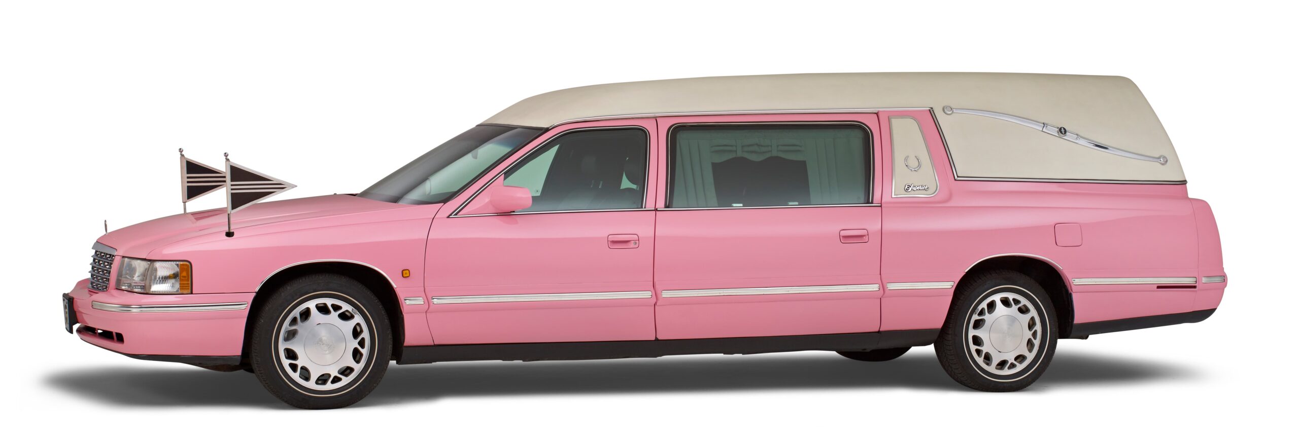 Roze Cadillac rouwauto